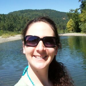 Meet your Posher, Genay